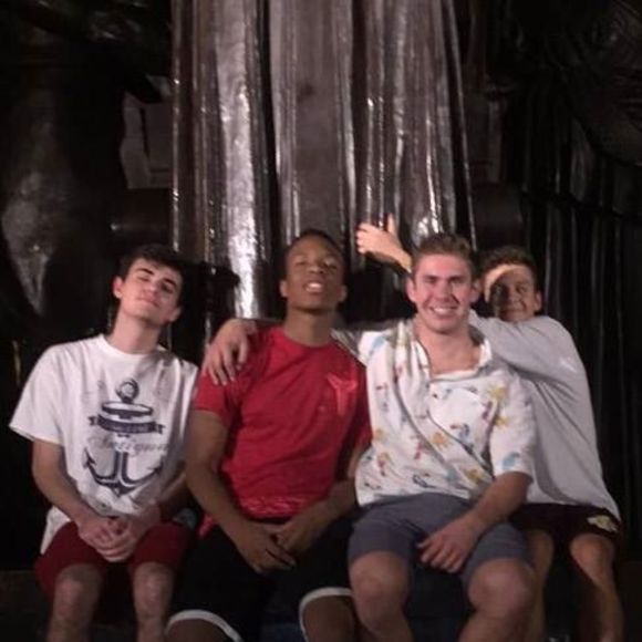 Meet your Posher, Colin - Picture 1 of 1